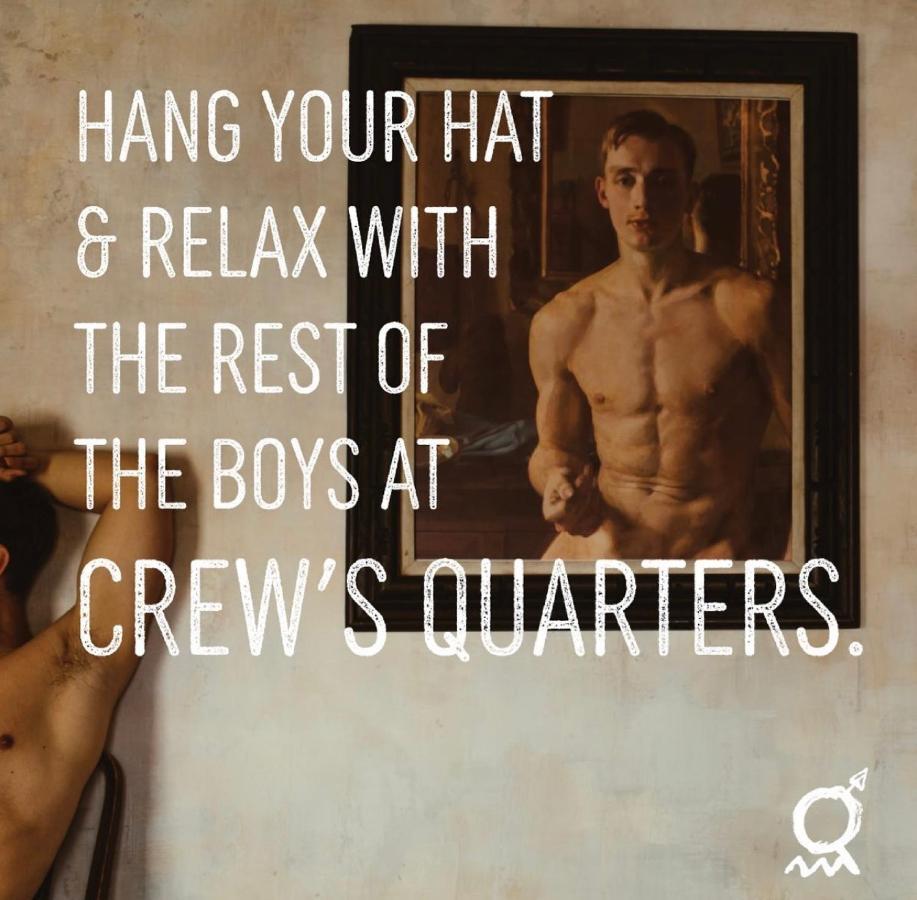 Crew'S Quarters Boarding House - Caters To Men Provincetown Exterior foto